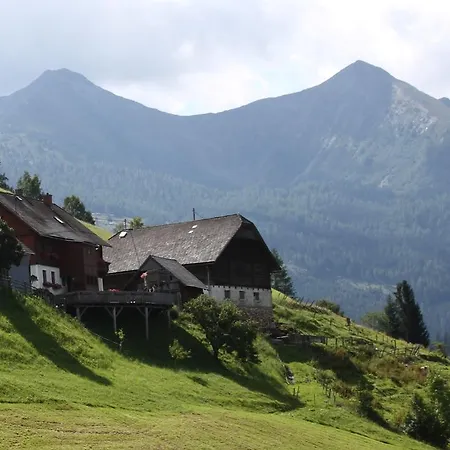 Schirfhof Farm stay Michaelerberg